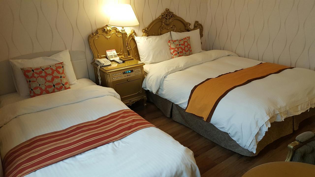 Donghwa Kim's Hotel